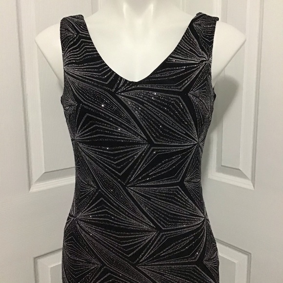 New with tags Cloth & People Dress, size S but fits like M - Picture 5 of 8